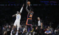 Randle, Knicks Hold Off Lakers 112–108 to Snap 3-game Skid