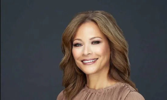 Sonya Curry on Teaching Her Kids Steph, Seth, and Sydel About the Importance of Faith and Family