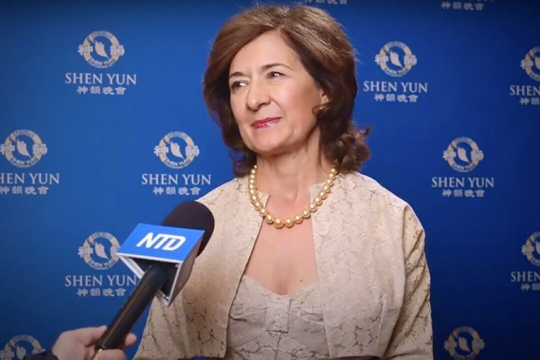Bernadette Geronazzo, executive director at Fabbrici Foundation, at the Southern Alberta Jubilee Auditorium in Calgary, Canada on March 10, 2023. (NTD)