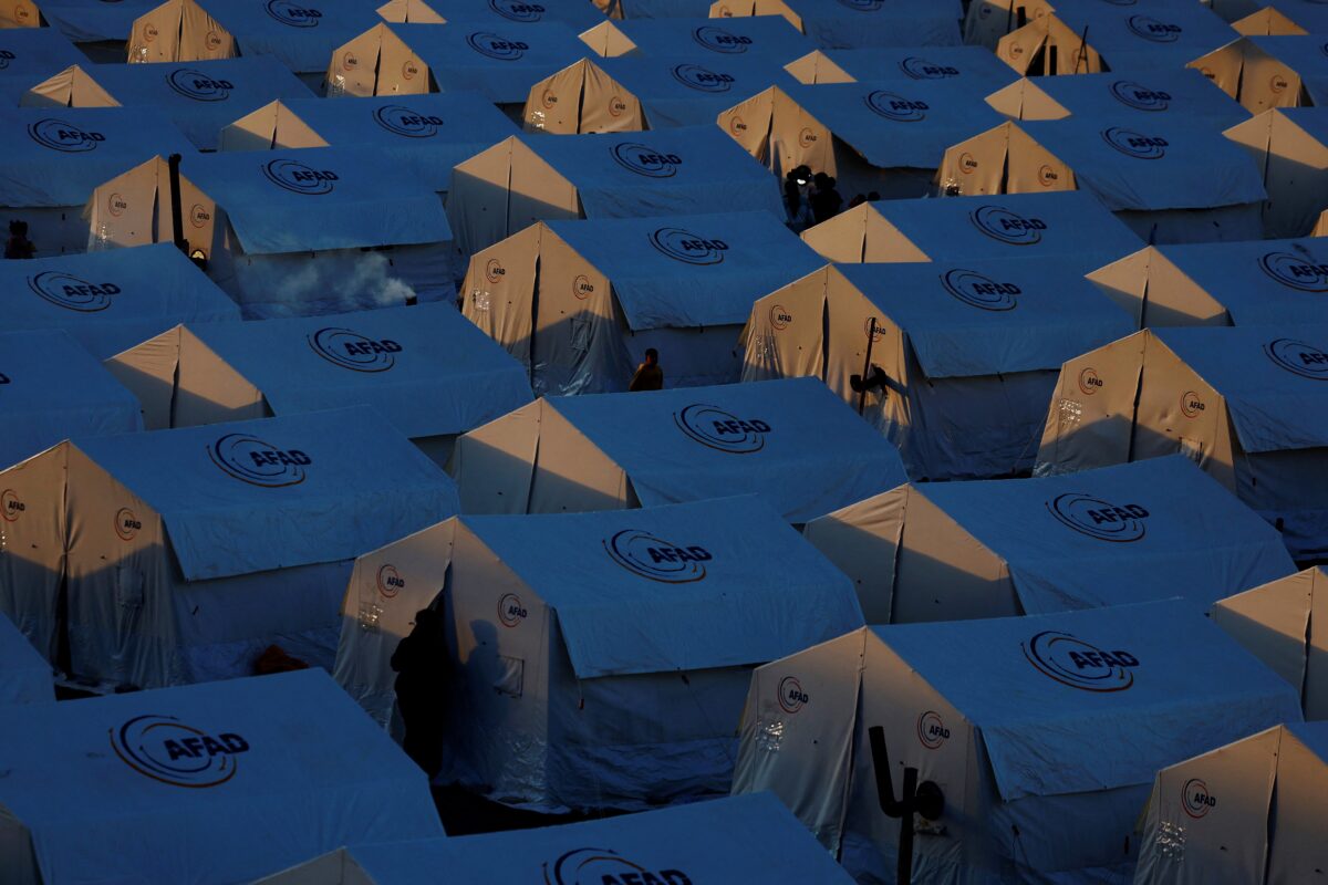 NextImg:Turkey's Quake Toll Tops 48,000 as Government Races to Build Container Cities