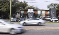 Police: 4 Die in Shooting at Dallas Apartment Building