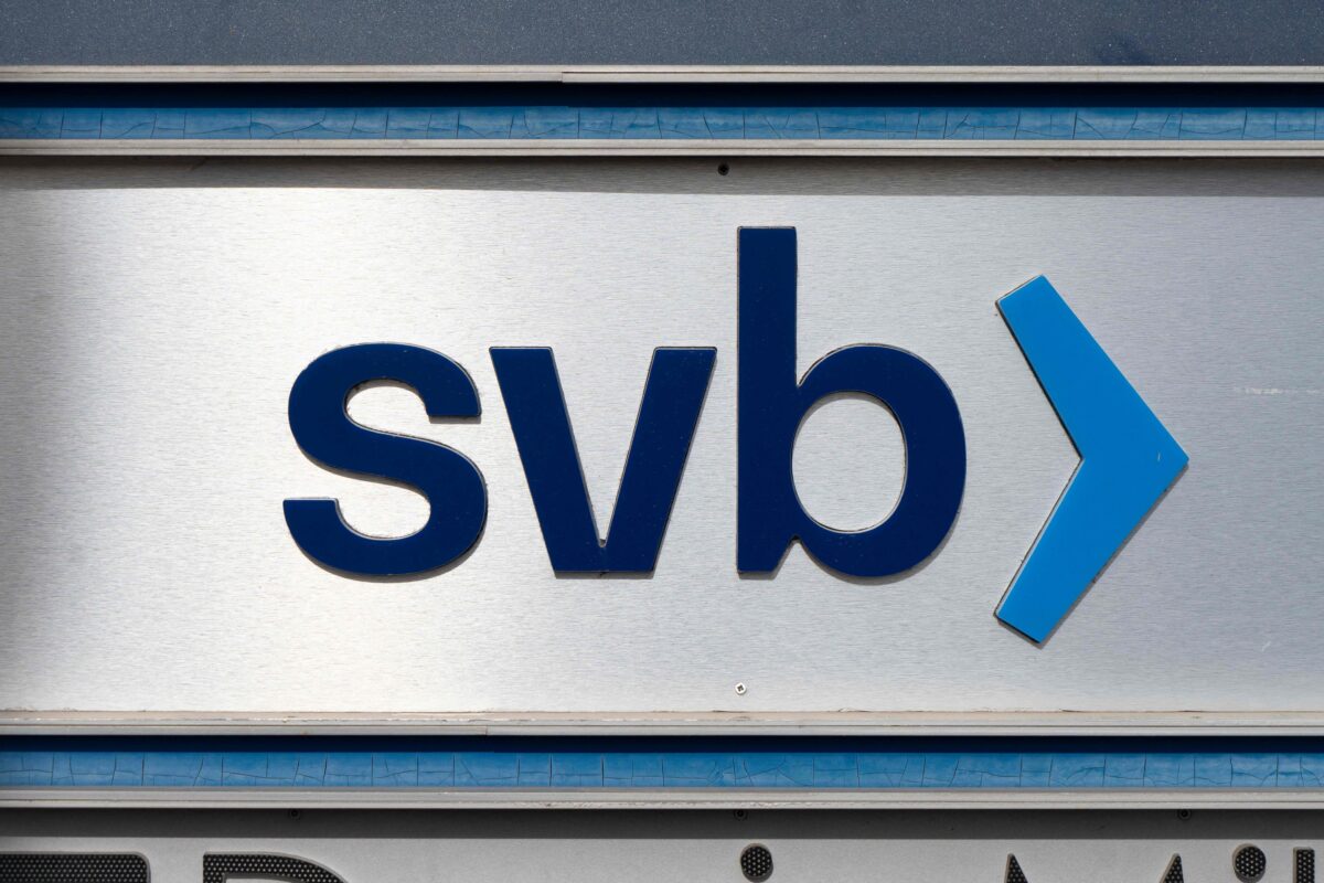 NextImg:Rep. Mike Flood Calls for Answers on SVB Bank Collapse Before Jumping to New Regulations