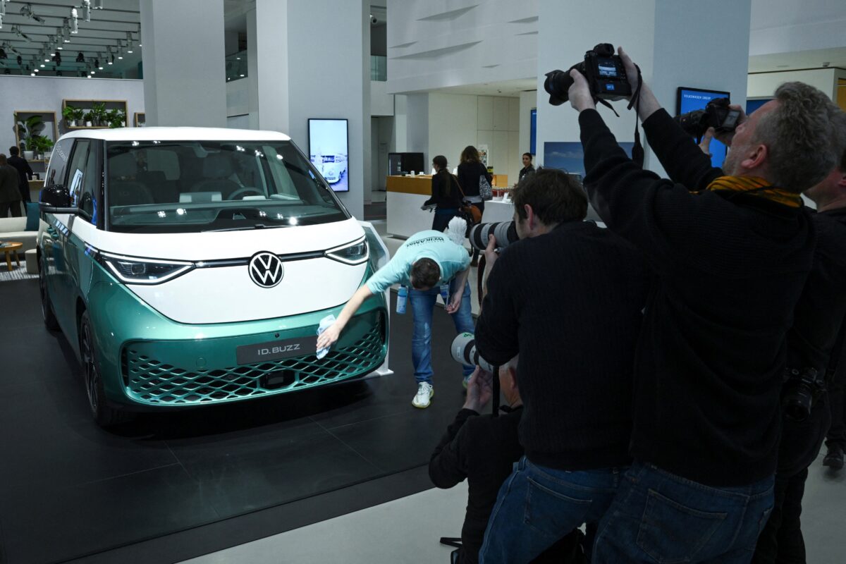 NextImg:Volkswagen Invests in Batteries, Raw Materials in Race for Affordable EV