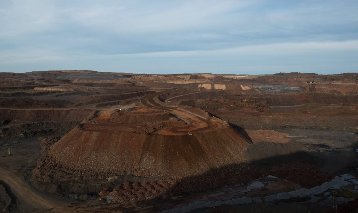 NextImg:Breaking Dependency on China, Russia Requires Political Sacrifice: Mining CEO