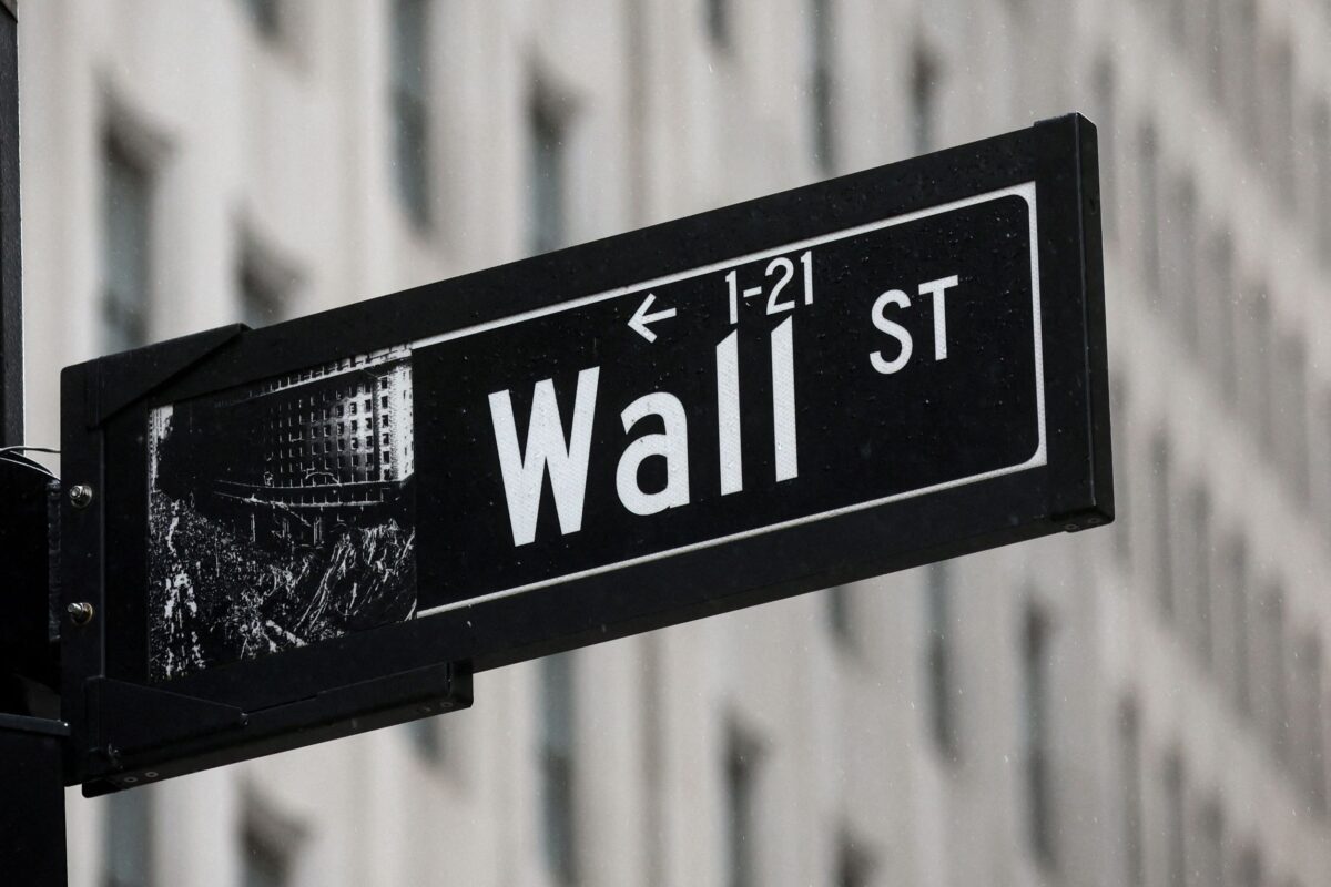 NextImg:Wall Street Opens Higher on Upbeat Microsoft, Boeing Results