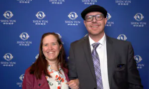 Shen Yun Connects the Universal Commonality Among People, Says Assistant Dean