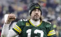 Rodgers Plans to Play for Jets in 2023, Awaits Packers’ Move