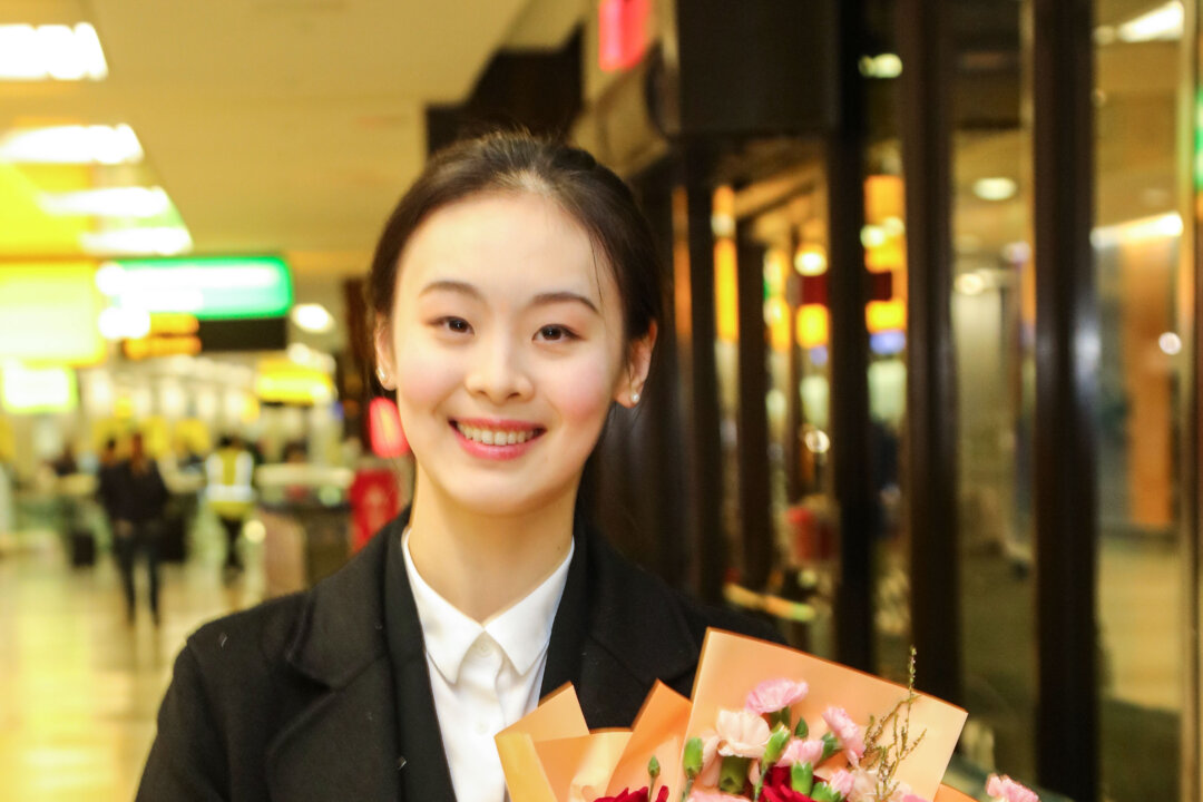 Shen Yun Performing Arts Global Company Returns From Europe