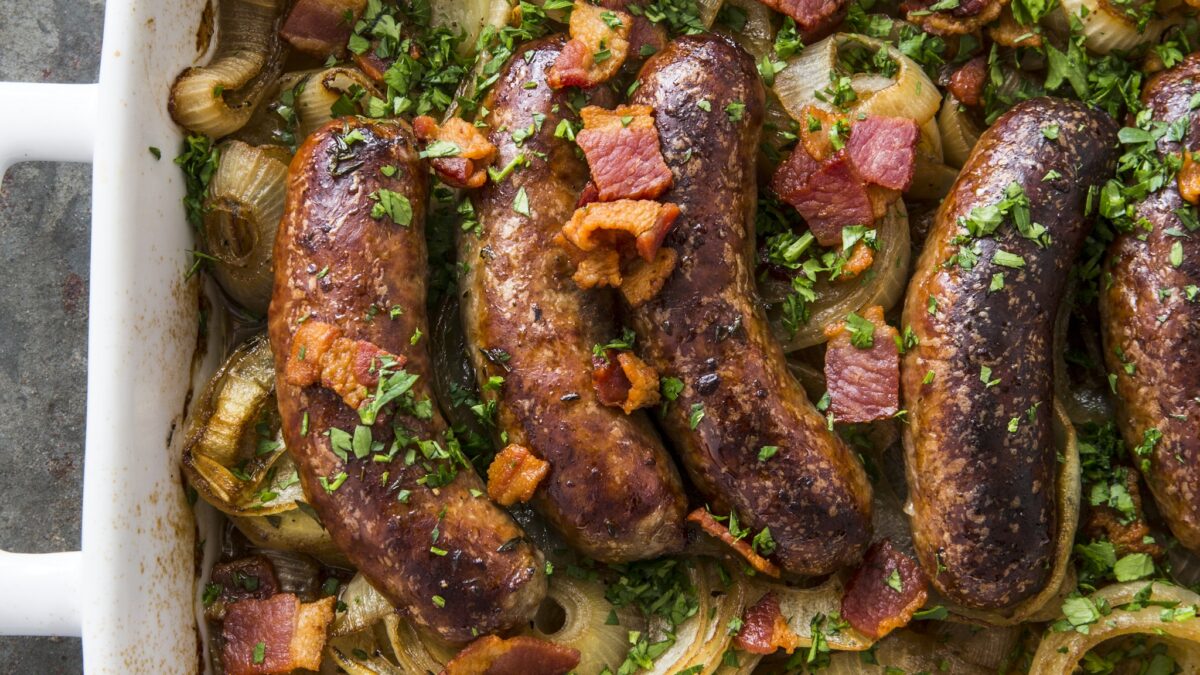 NextImg:Cozy up With This Irish-American Classic