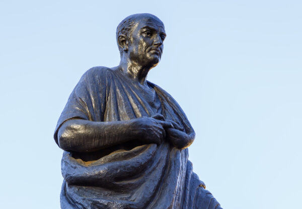 4 Stoic Principles to Withstand the World