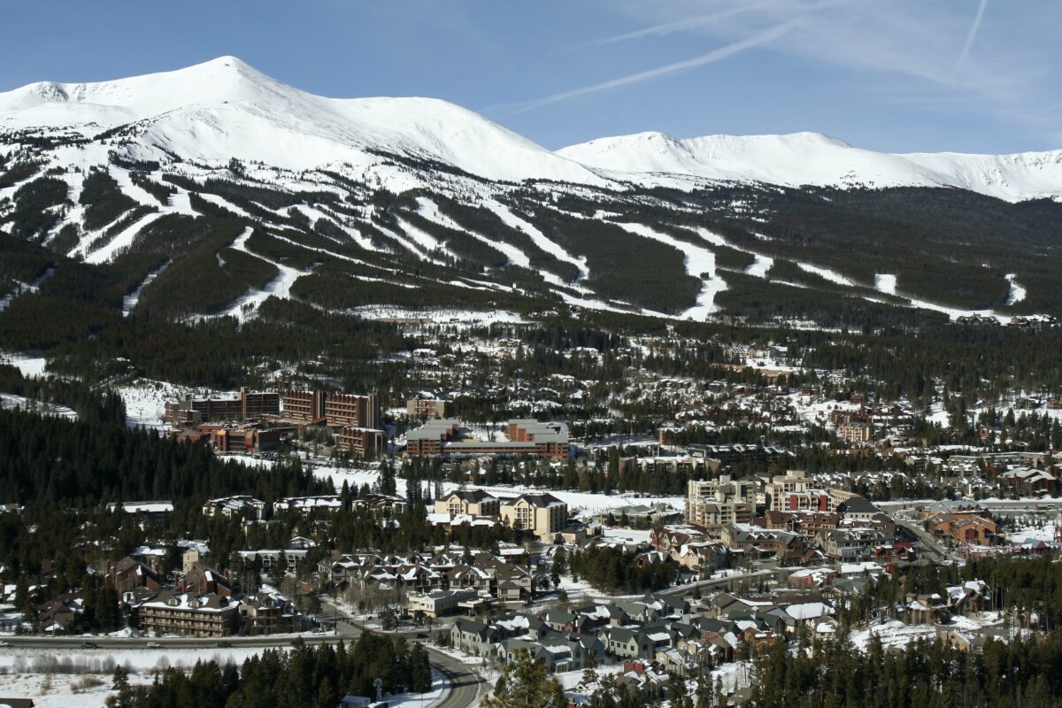 NextImg:Taking the Kids: To a Snow Resort When You Don’t or Can’t Ski