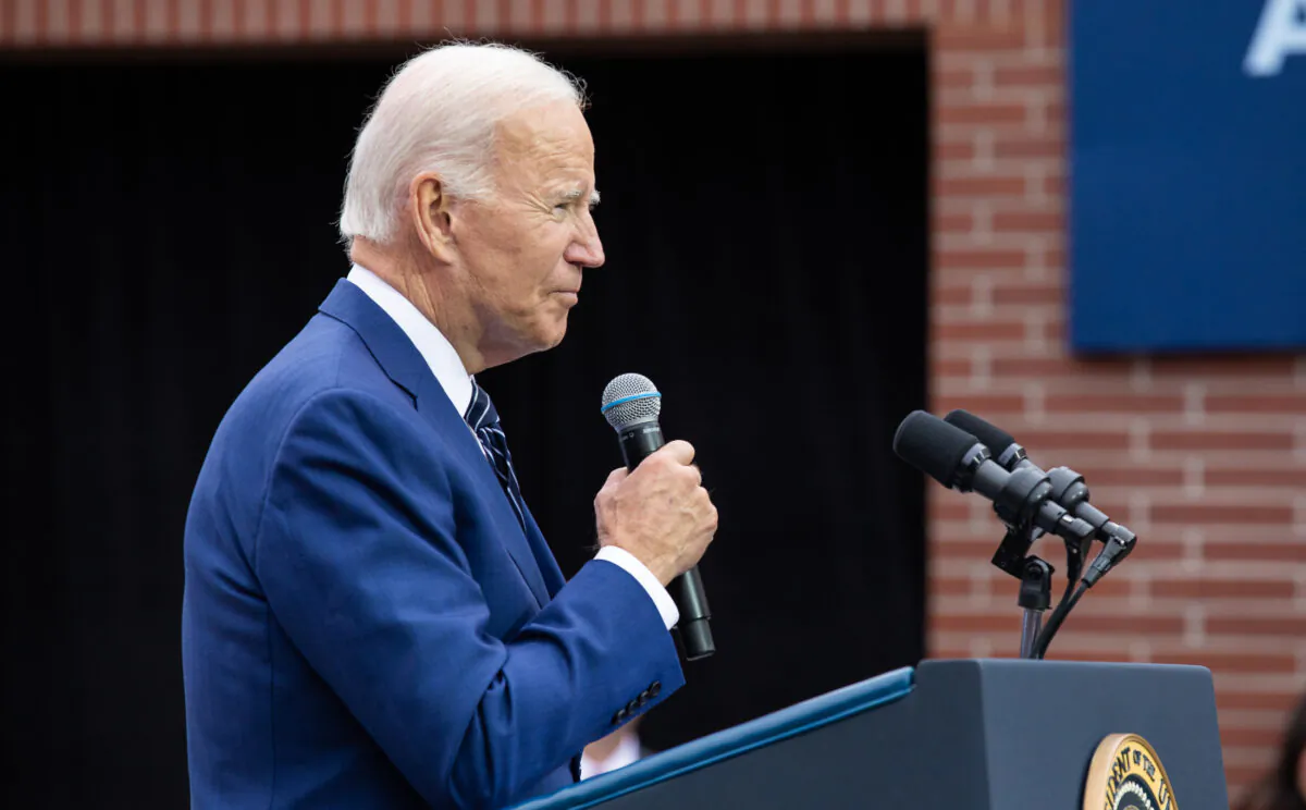 President Joe Biden speaks in irvine, Calif., on Oct. 14, 2022. (John Fredricks/The Epoch Times)