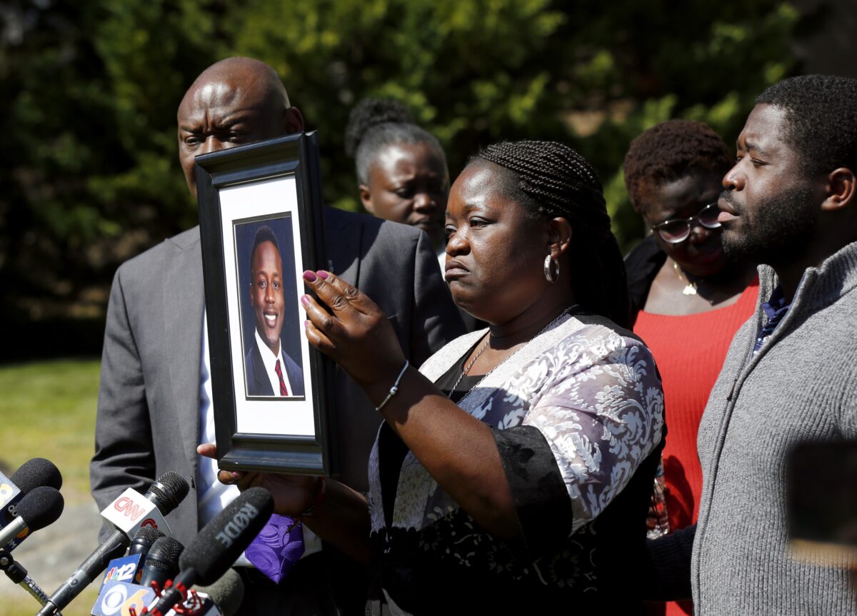 NextImg:Lawyers for Family of Virginia Man Killed in Police Custody Want DOJ to Step In