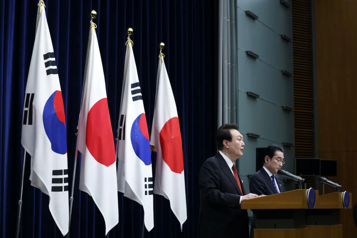 Yoon Suk Yeol, South Korea's president, left, and Fumio Kishida, Japan's prime minister, attend a joint news conference at the prime minister's official residence in Tokyo, Japan on March 16, 2023. (Kiyoshi Ota/Pool/Getty Images)
