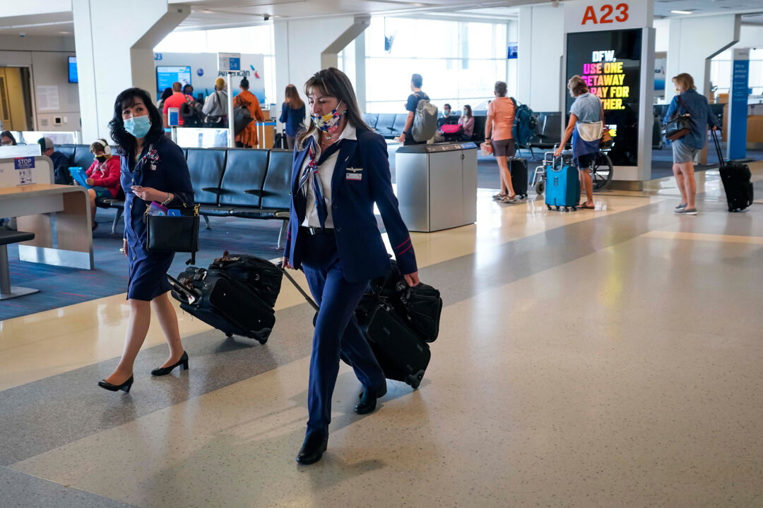 Texas Governor Floats Prosecution of Airports Over Muslim Foot Washing Fountains