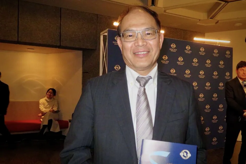 Harry Tseng enjoyed Shen Yun’s evening performance at the National Arts Centre on March 17, 2023. (NTD)