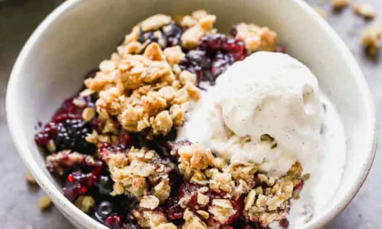 Triple Berry Crisp