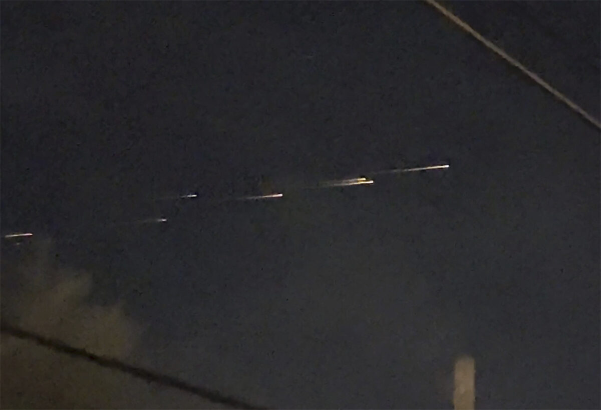 NextImg:Mysterious Streaks of Light Seen in the Sky Over California