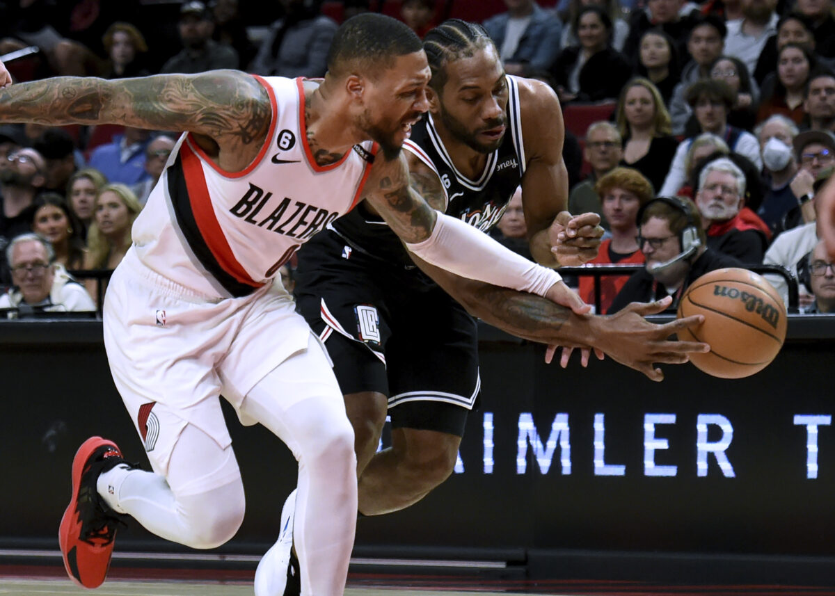 NextImg:Paul George Scores 29 and Clippers Down Blazers 111–102