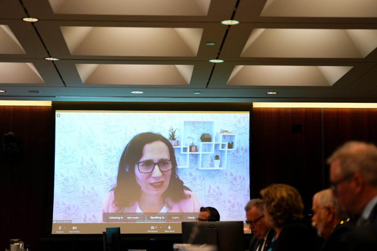 NextImg:Chamber of Commerce Warns of ‘Serious Threat to Privacy of Canadians’
