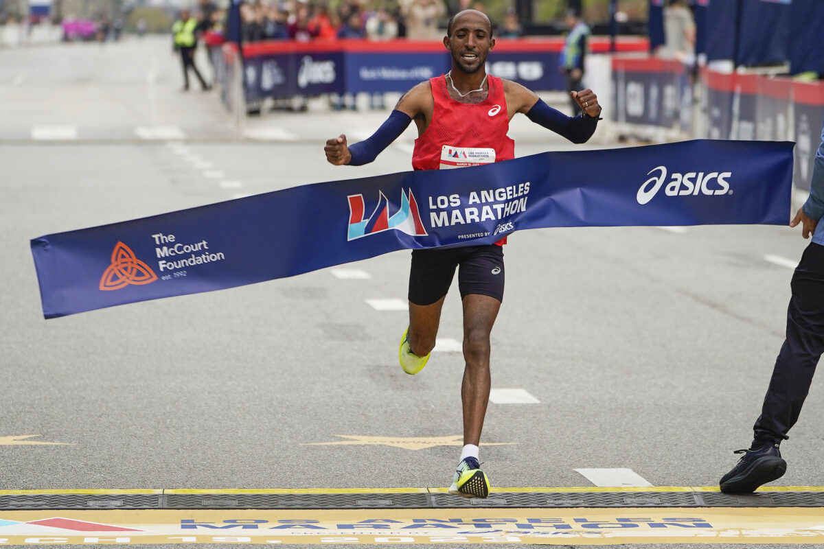 Ethiopia’s Jemal Yimer Wins Los Angeles Marathon