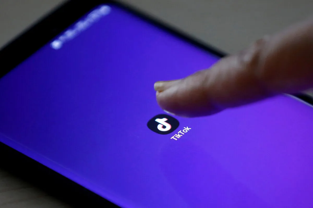 The TikTok app's logo seen on a mobile phone screen in an illustration taken on Feb. 21, 2019. (Danish Siddiqui/Illustration/Reuters)