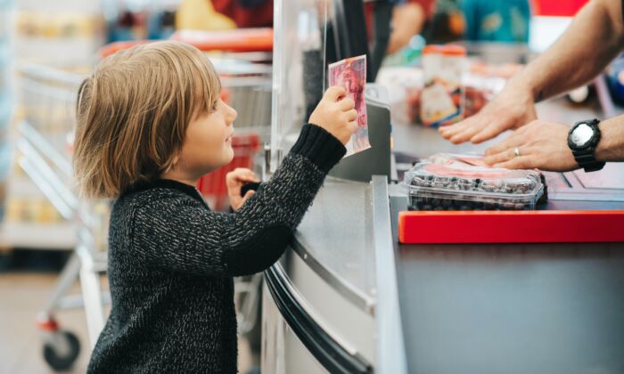 5 Reasons to Give Kids an Allowance