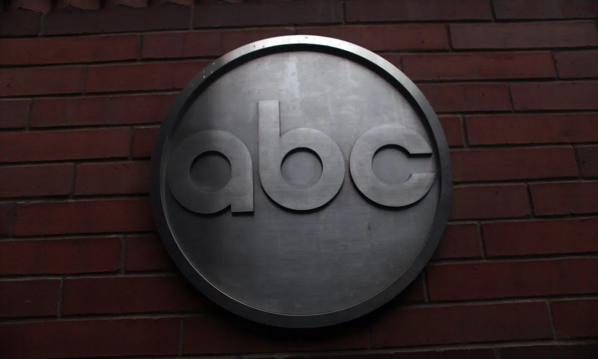 The ABC logo outside of ABC headquarters in New York City, on Feb. 24, 2010. (Spencer Platt/Getty Images)