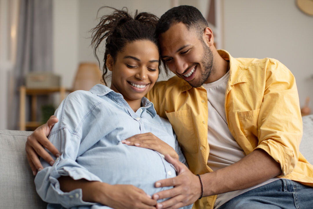 An active father will also contribute to the pregnancy, new research is shedding light on the child's development prenatally. (Shutterstock)