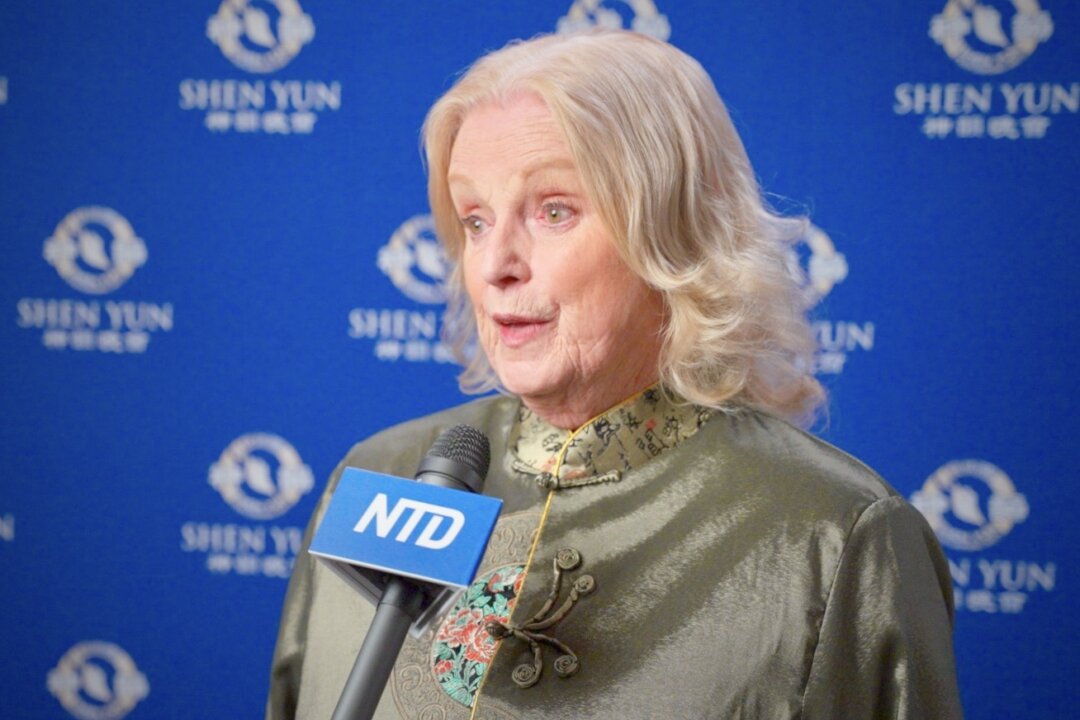 Donna Coady attends Shen Yun Performing Arts at FirstOntario Concert Hall in Hamilton, Canada, on March 22, 2023. (NTD)