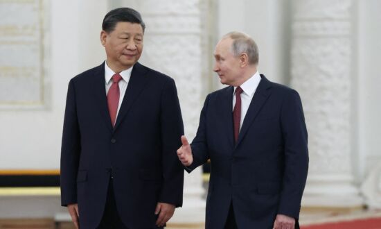 As Chinese Regime Strengthens Ties With Russia, New Cold War is Underway: Experts