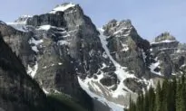 Parks Canada Says New Reservation System Working Well as Bookings Open in Busy Banff