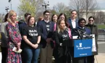 TikTok Opponents, Activists Square Off Amid Efforts to Ban App Over Security Risks, CCP Ties