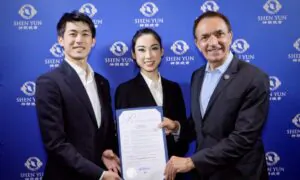 ‘It Really Grabbed Your Attention and You Didn’t Want It to End’ Says Mayor Trantalis About Shen Yun