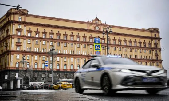 Alleged Moscow Car Bomber ‘Confesses’ to Working for Ukraine: Russian Authorities