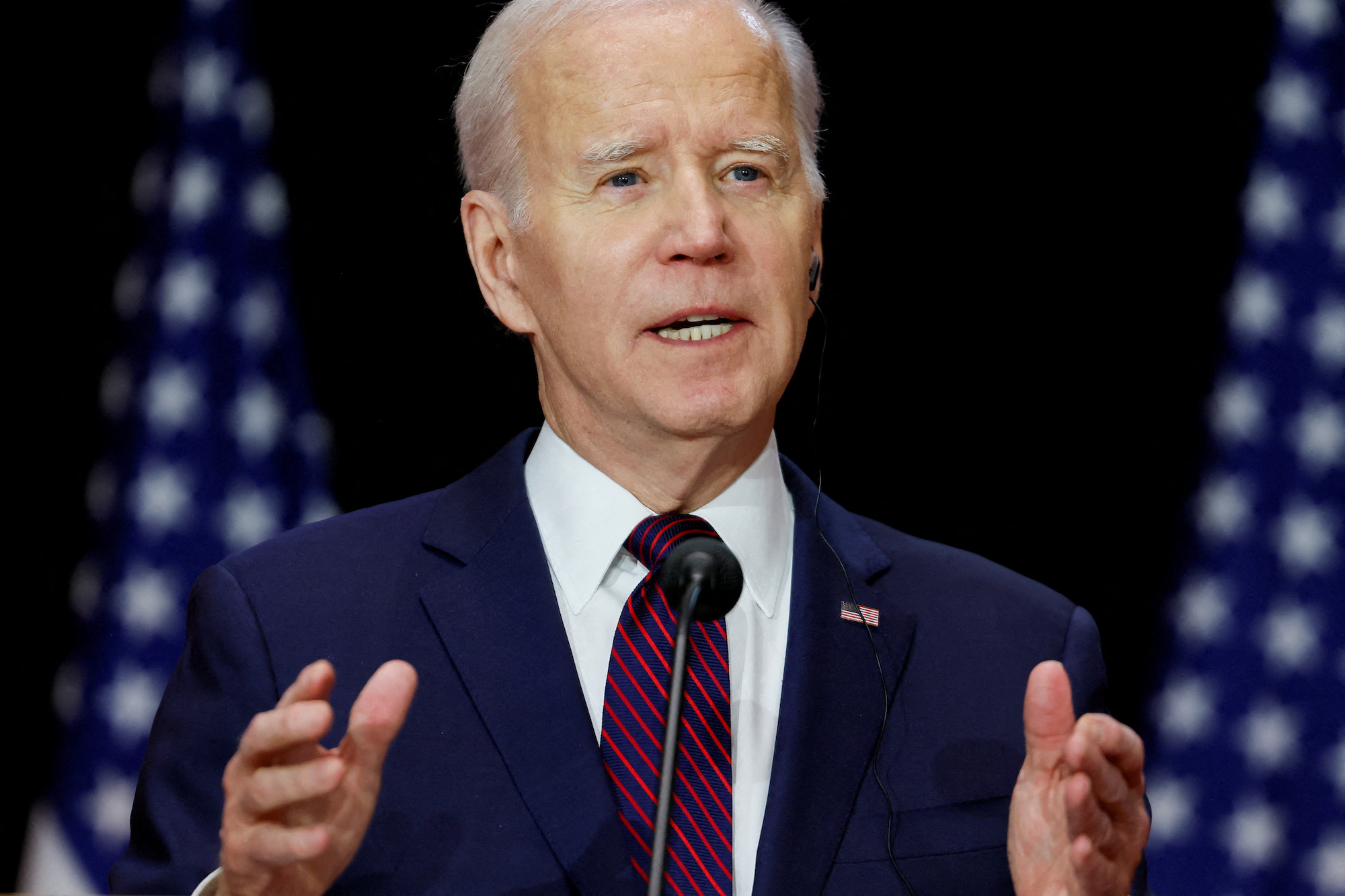 Biden to Sign Executive Order Aimed at Reducing Cost of Child Care and Long-Term Care - Vimarsana News