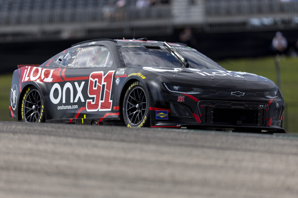 NextImg:Former F1 Champs Raikkonen and Button Race NASCAR at COTA