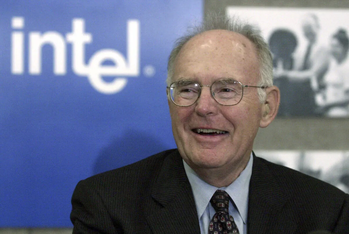Gordon Moore, the legendary Intel Corp. co-founder who predicted the growth of the semiconductor industry, smiles during a news conference, in Santa Clara, Calif., on May 24, 2001. (Ben Margot/AP Photo)
