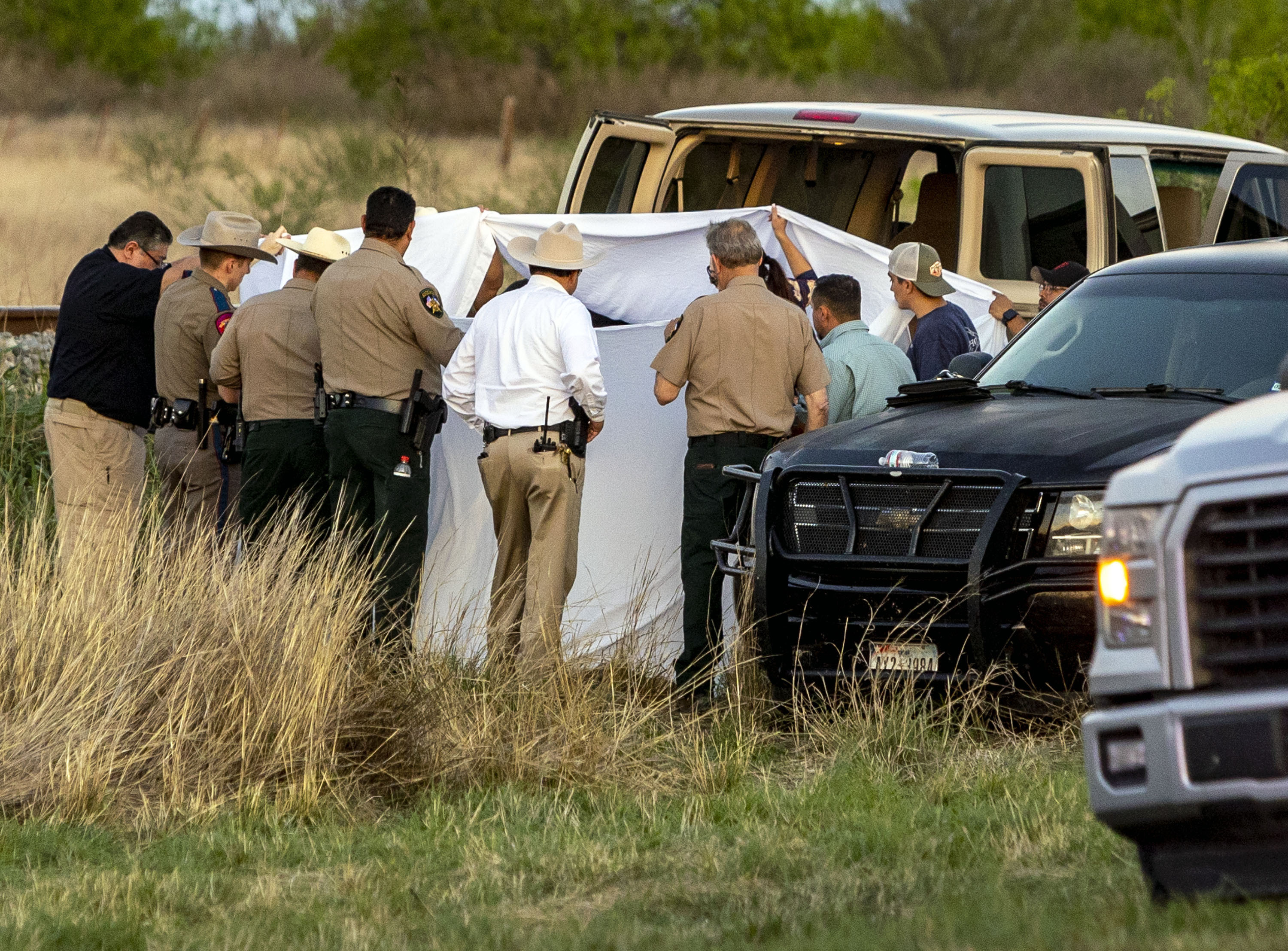 Human Smuggling Investigation Indicated After 2 Found Dead in Rail Car - Vimarsana News