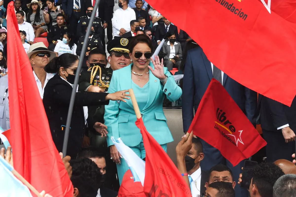 Honduras' President Xiomara Castro (C) greets supporters during a celebration commemorating Honduras' 201st anniversary of independence in Tegucigalpa, Honduras, on Sept. 15, 2022. (Orlando Sierra/AFP via Getty Images)
