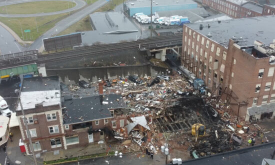 Eyewitness of Chocolate Factory Explosion in Pennsylvania: ‘The Building Was Just Gone.’