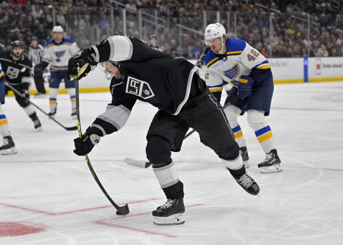 NextImg:Kings Defeat Blues, Set Point-Streak Record