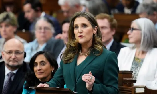 Freeland Touts Economy’s Strength, Announces Affordability Measure