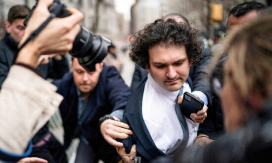 LIVE NOW: FTX’s Bankman-Fried Gets Arraigned on New Charge