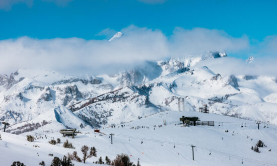 California Ski Resorts Report Record Snowpack, Plan to Extend Season