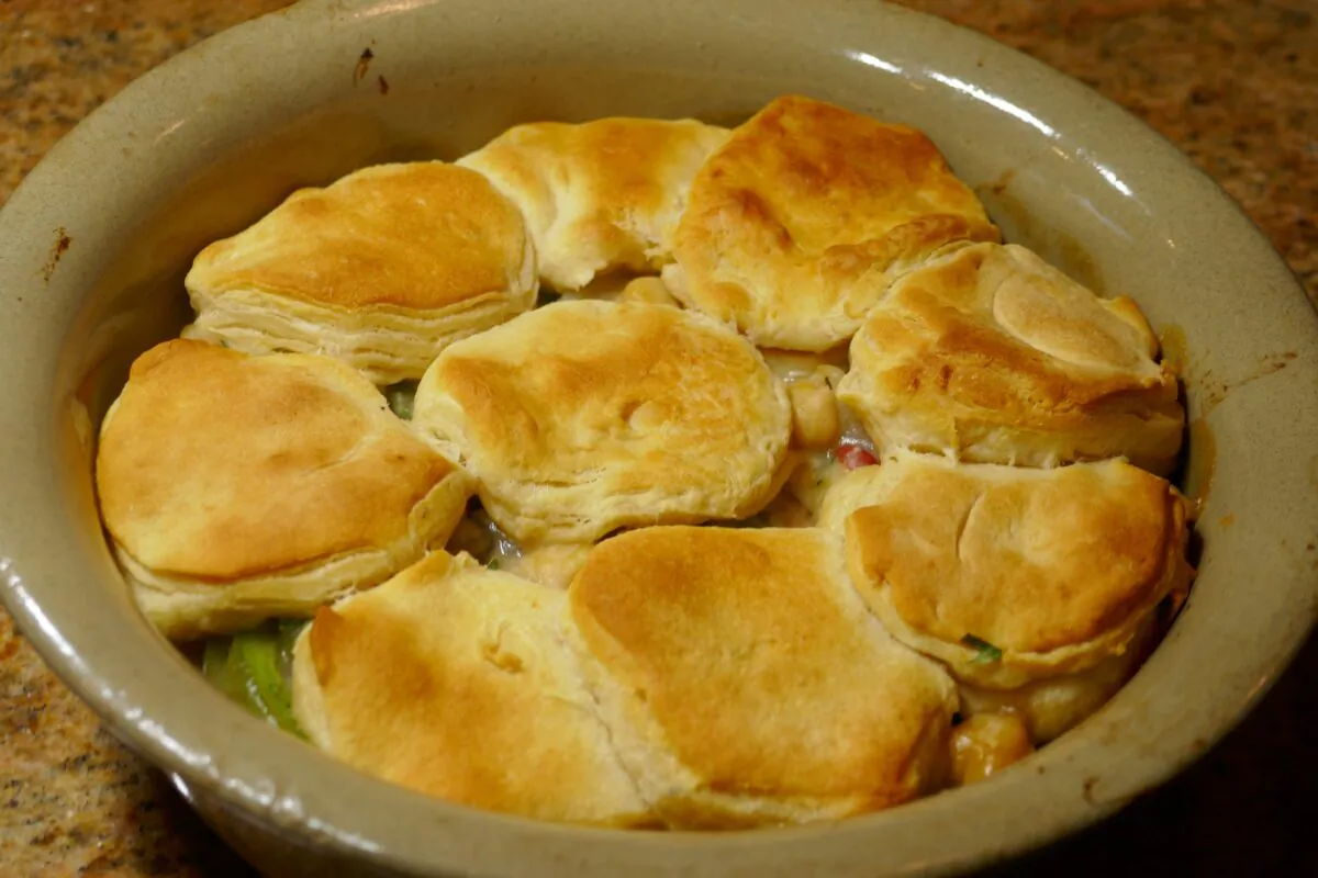 Vegetable pot pie. (Linda Gassenheimer/TNS)