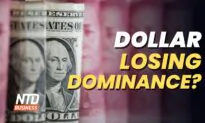 NTD Business (March 30): Dollar Won’t Be Replaced Near-Term: Analyst; Why Are US Health Care Costs So High?