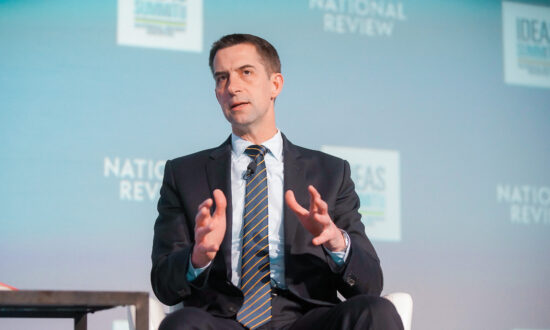 Tom Cotton Says Ukraine War Will End in ‘Negotiated Peace’