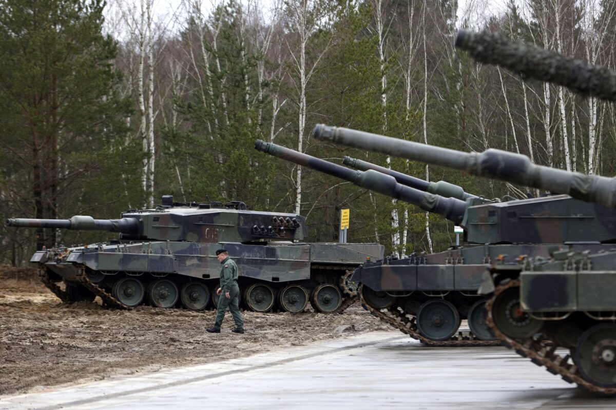 NextImg:Brian Giesbrecht: Russia’s Nervous Neighbours