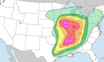 Weather Service: Tens of Millions of People Facing Strong Tornadoes, Destructive Winds